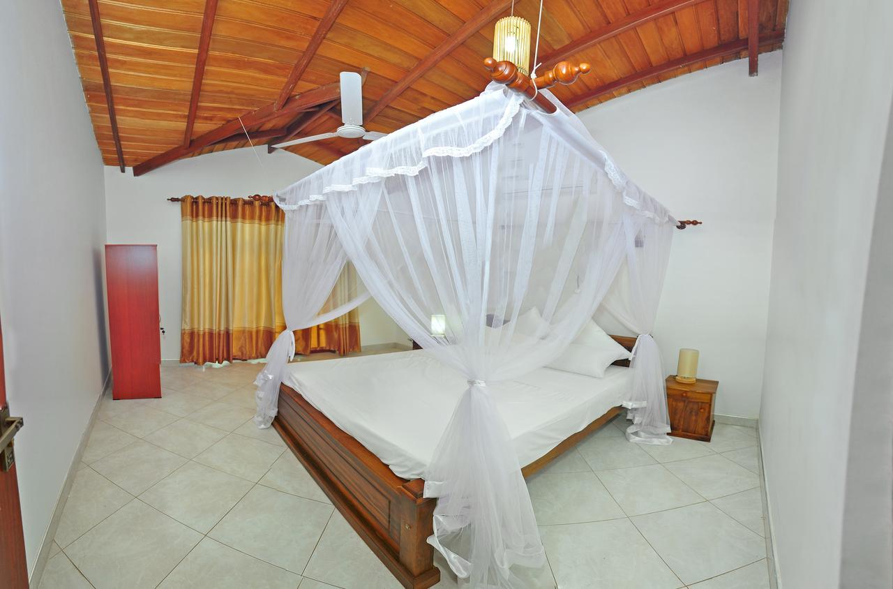 Falcon Villa อินดูรูวา ภายนอก รูปภาพ