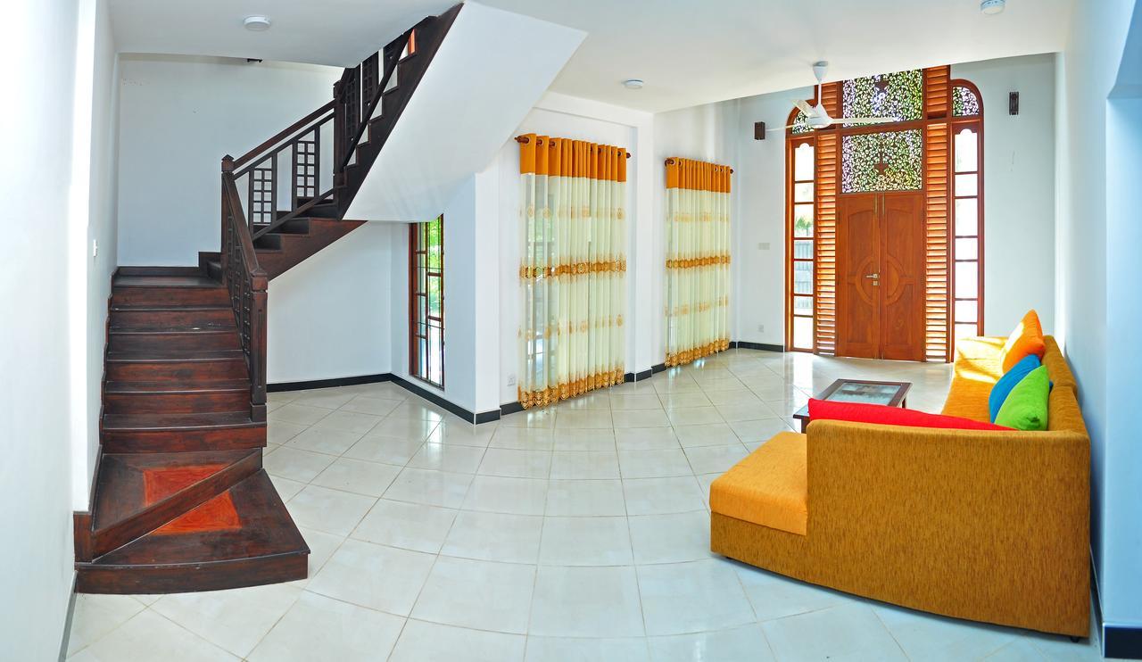 Falcon Villa อินดูรูวา ภายนอก รูปภาพ